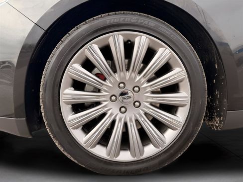 Used 2015 Lincoln MKS w/ Equipment Group 101A image 30