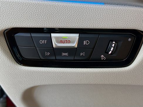 Used 2023 BMW i4 eDrive40 w/ Premium Package RWD image 17