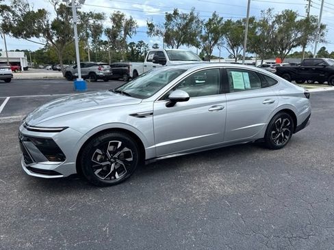 Certified 2025 Hyundai Sonata SEL FWD image 14