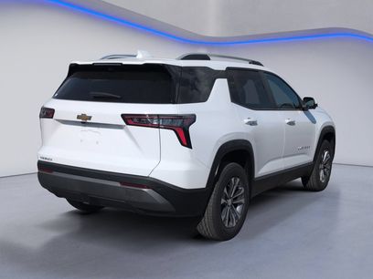 New 2027 Chevrolet Equinox LT w/ Convenience Package II