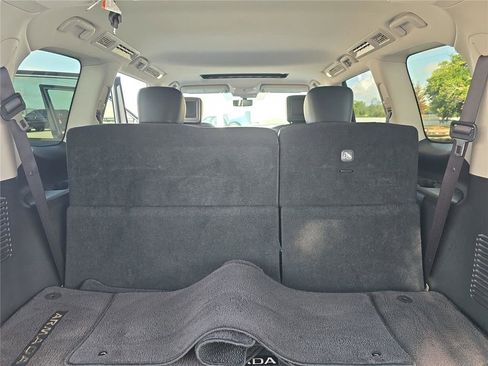 Used 2019 Nissan Armada Platinum w/ Captain's Chairs Package AWD/4WD image 34
