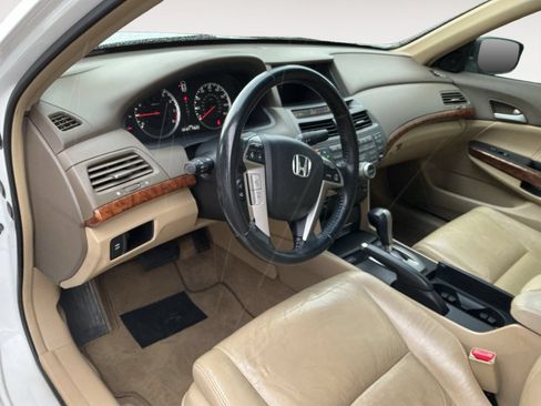Used 2009 Honda Accord EX-L image 10
