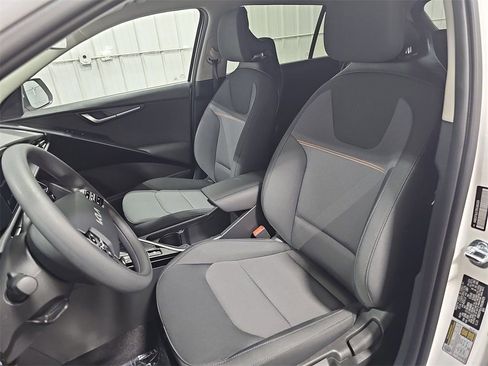 Used 2024 Kia Niro LX image 14