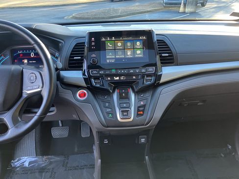 Certified 2024 Honda Odyssey EX-L image 26