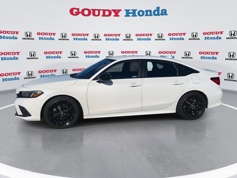 Used 2022 Honda Civic Sport image 5