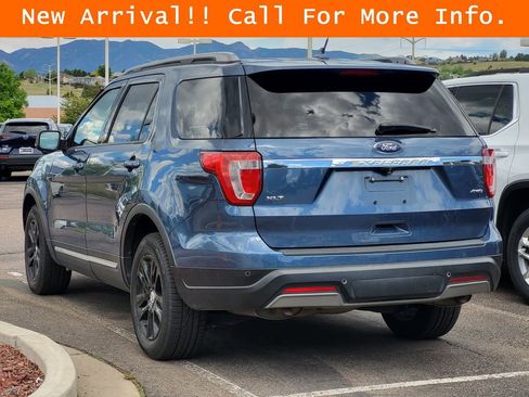Used 2019 Ford Explorer XLT w/ Equipment Group 202A AWD/4WD image 7