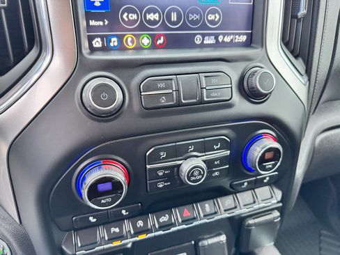 Used 2020 Chevrolet Silverado 1500 RST w/ All-Star Edition image 33