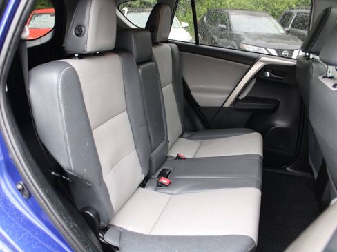 Used 2015 Toyota RAV4 Limited w/ Technology Package AWD/4WD image 28