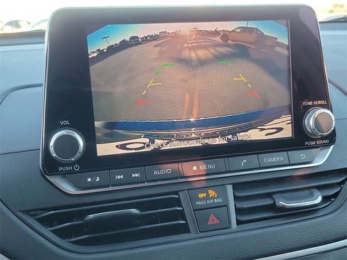 Used 2022 Nissan Altima 2.5 SR image 8