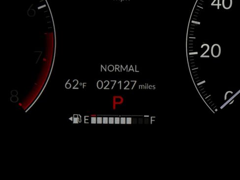 Used 2023 Honda CR-V EX-L image 9