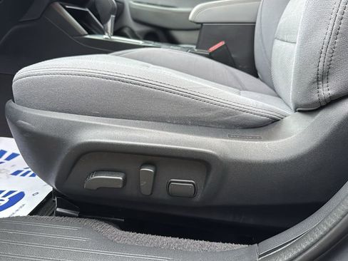 Used 2018 Subaru Legacy 2.5i Premium image 11