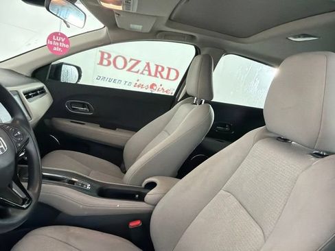 Used 2021 Honda HR-V EX image 11