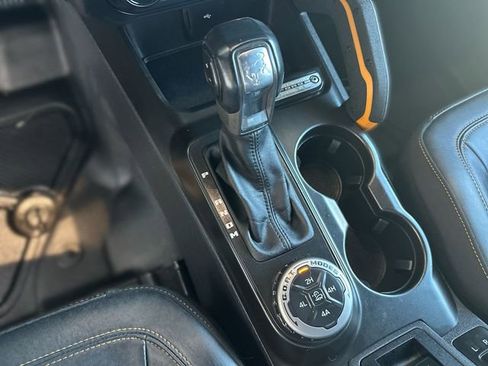 Certified 2023 Ford Bronco Badlands AWD/4WD image 21