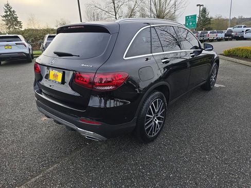 Used 2020 Mercedes-Benz GLC 350e 4MATIC image 6