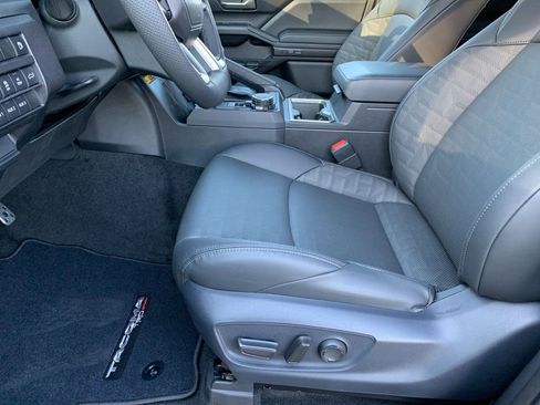 New 2025 Toyota Tacoma TRD Sport AWD/4WD image 9