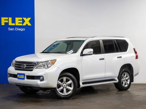 Used 2011 Lexus GX 460 image 1