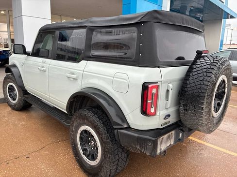 Used 2022 Ford Bronco Outer Banks w/ Sasquatch Package AWD/4WD image 7