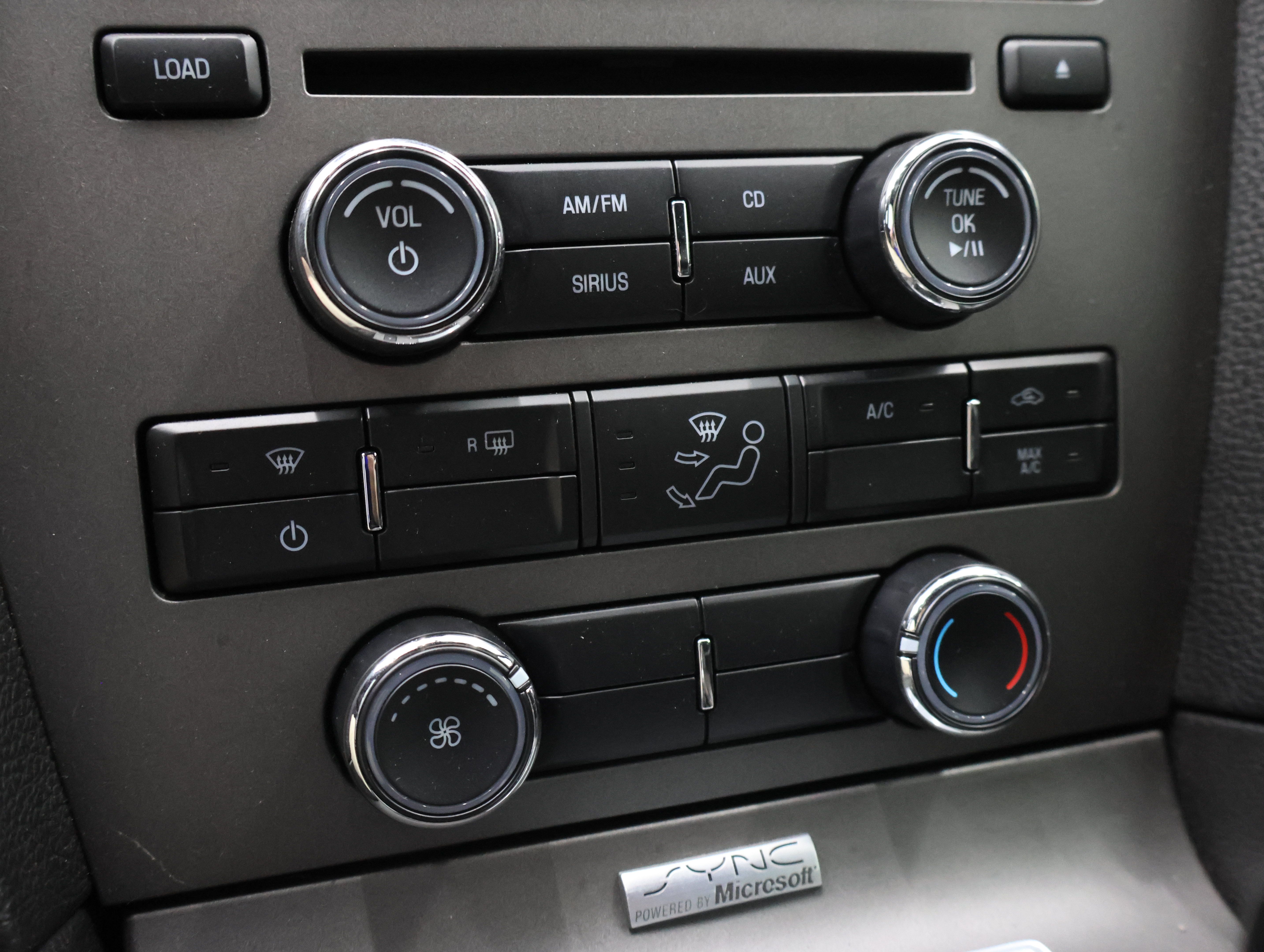 Used 2013 Ford Mustang GT Premium RWD image 50