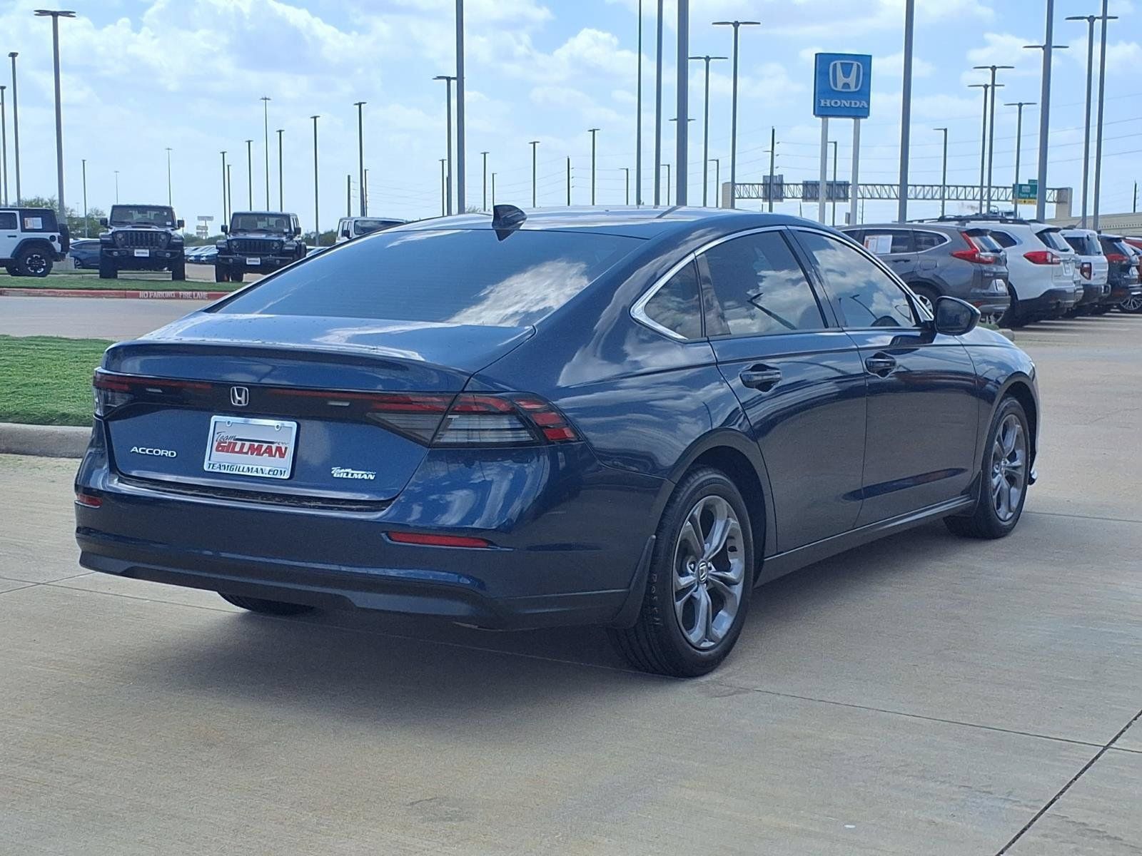 Used 2024 Honda Accord EX image 7