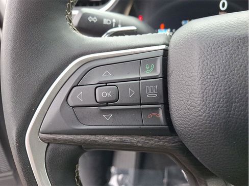 Used 2024 Jeep Grand Cherokee Limited AWD/4WD image 21