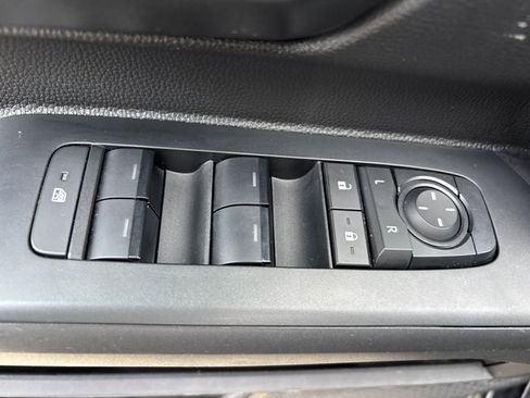 Used 2024 Toyota Tacoma TRD Sport image 20