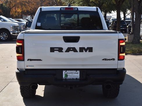 Used 2022 RAM 1500 Rebel image 9