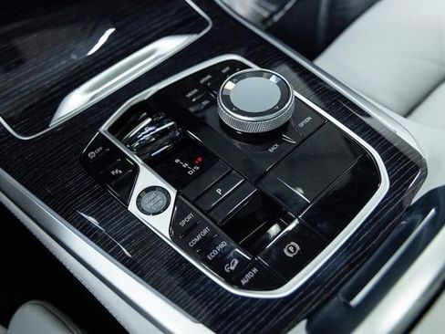 New 2026 BMW X5 xDrive40i image 21