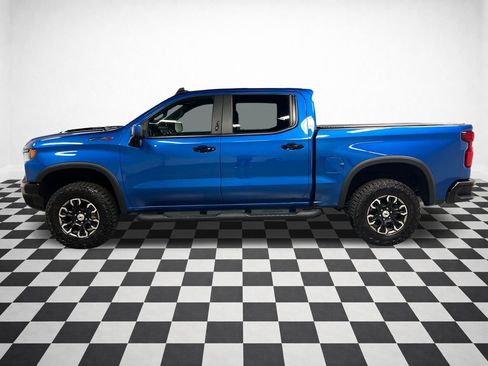 Certified 2022 Chevrolet Silverado 1500 ZR2 w/ Technology Package AWD/4WD image 6