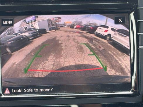 Used 2017 Volkswagen Passat 1.8T R-Line image 21