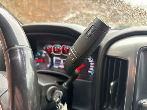 Used 2018 Chevrolet Silverado 1500 LT w/ All Star Edition image 25