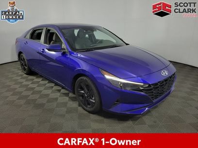 Used 2023 Hyundai Elantra SEL w/ Cargo Package