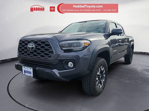 Used 2023 Toyota Tacoma TRD Off-Road w/ Technology Package AWD/4WD image 1