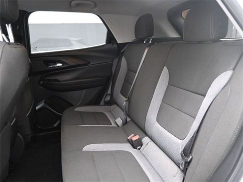 Used 2023 Chevrolet TrailBlazer LS image 12