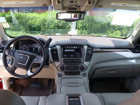 Used 2019 GMC Yukon Denali w/ Denali Ultimate Package RWD image 30