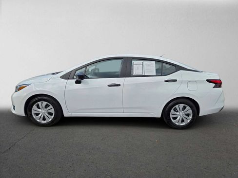 Used 2025 Nissan Versa S w/ Trunk Package FWD image 6