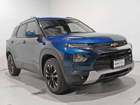 Used 2021 Chevrolet TrailBlazer LT w/ Sun and Liftgate Package AWD/4WD image 35