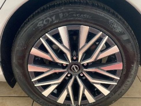 Used 2025 Nissan Altima 2.5 SV image 33