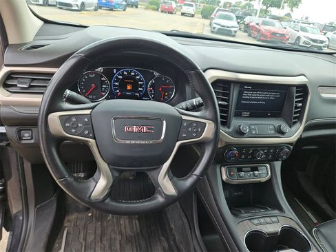 Used 2021 GMC Acadia Denali w/ Denali Technology Package image 17