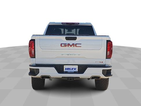 Certified 2025 GMC Sierra 1500 AT4 w/ AT4 Premium Package AWD/4WD image 7