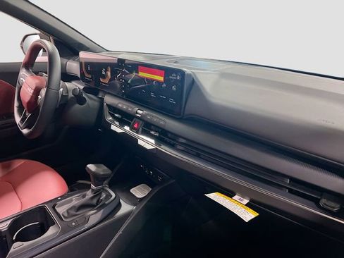 New 2026 Kia K4 GT-Line w/ GT-Line Sunroof Package image 28