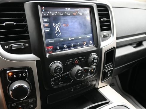 Used 2018 RAM 1500 Big Horn AWD/4WD image 25
