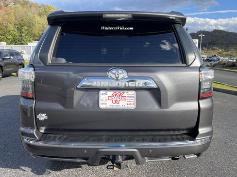 Used 2023 Toyota 4Runner Limited image 6