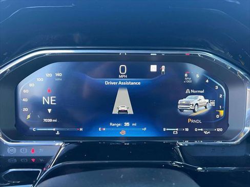 Used 2026 Chevrolet Silverado 1500 LT image 25