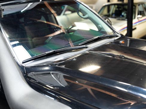 Used 2019 Toyota Land Cruiser image 29