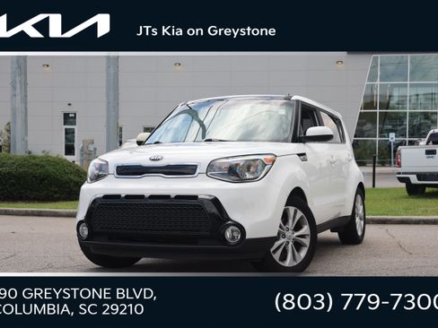 Used 2016 Kia Soul + w/ Primo Package FWD image 1