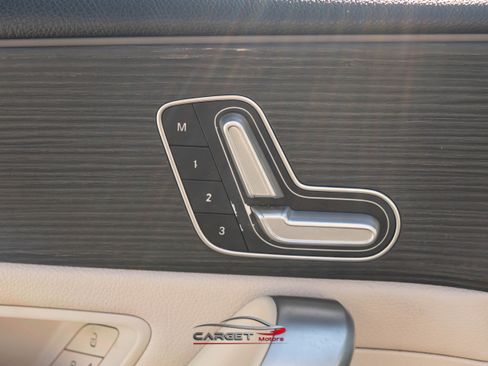 Used 2019 Mercedes-Benz A 220 image 40