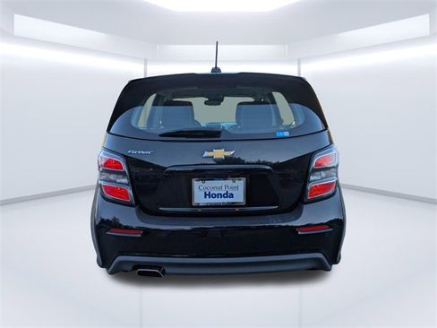 Used 2020 Chevrolet Sonic LT image 5