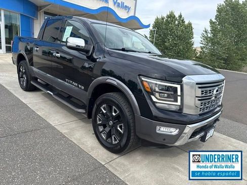 Used 2020 Nissan Titan Platinum Reserve w/ Moonroof Package AWD/4WD image 1