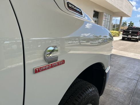 Used 2025 RAM 2500 Big Horn AWD/4WD image 29