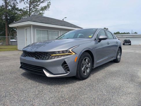 Used 2021 Kia K5 LXS FWD image 8